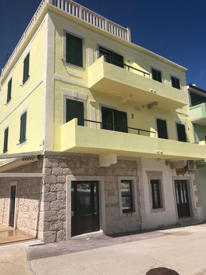 Apartment Dado A4 Igrane